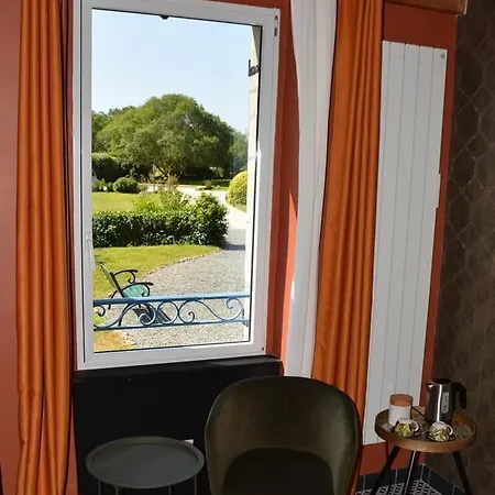 Le Clos De La Lande Vallee Guest house Pont-l'Abbe